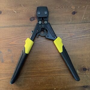 Apollo PEX 69PTKG1096 3/8-inch - 1-inch Stainless Steel Pinch Clamp Tool